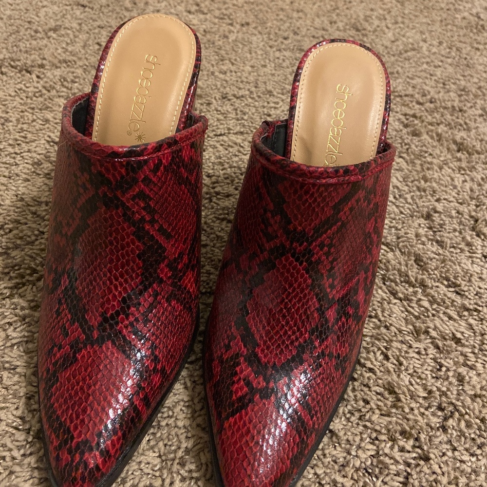 ROSEMUNDA SLIP ON PUMP